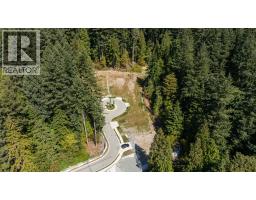 622 Foresthill Place, Port Moody, BC V3H4B7 Photo 6