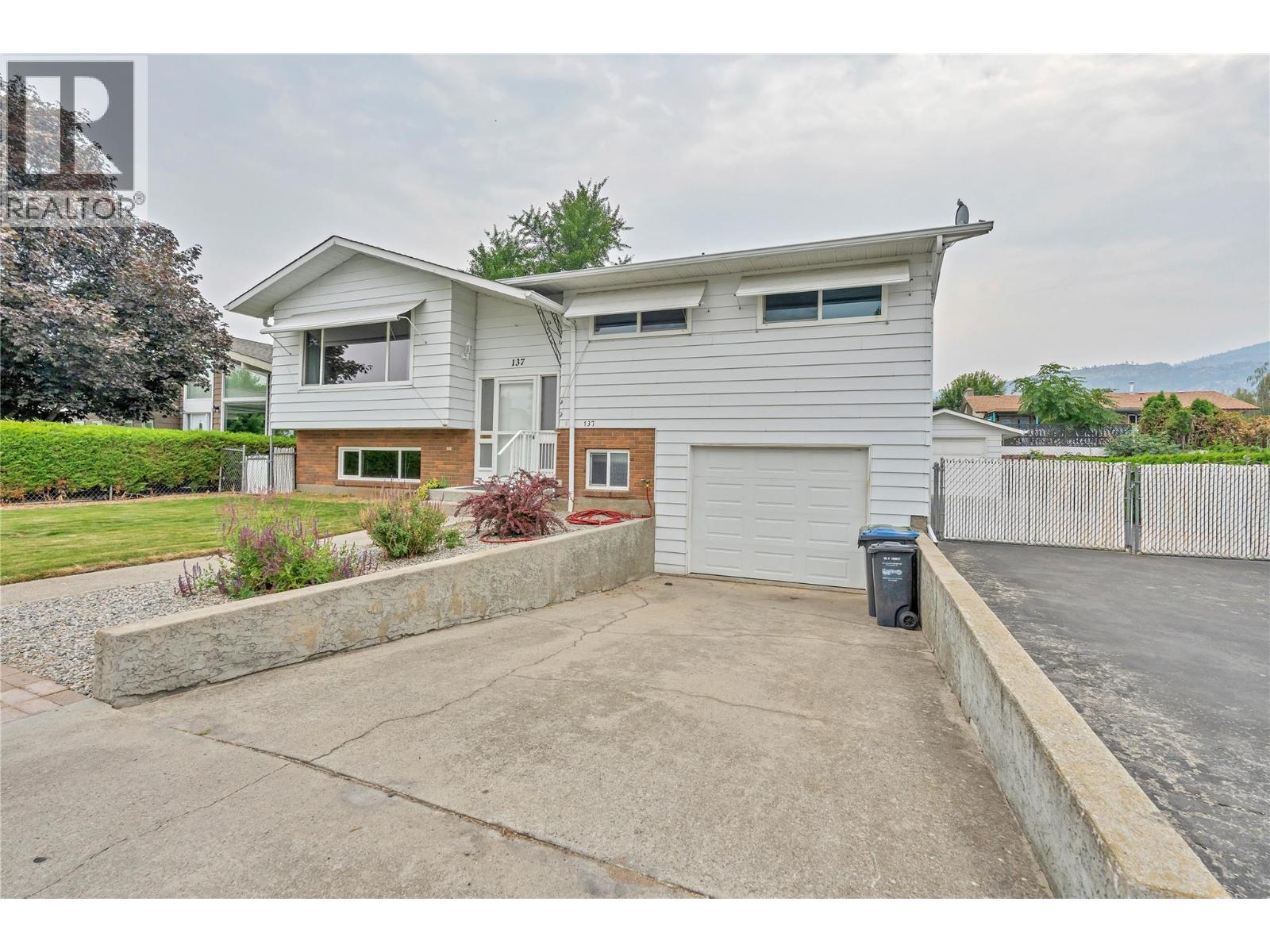 137 Murray Drive - 4