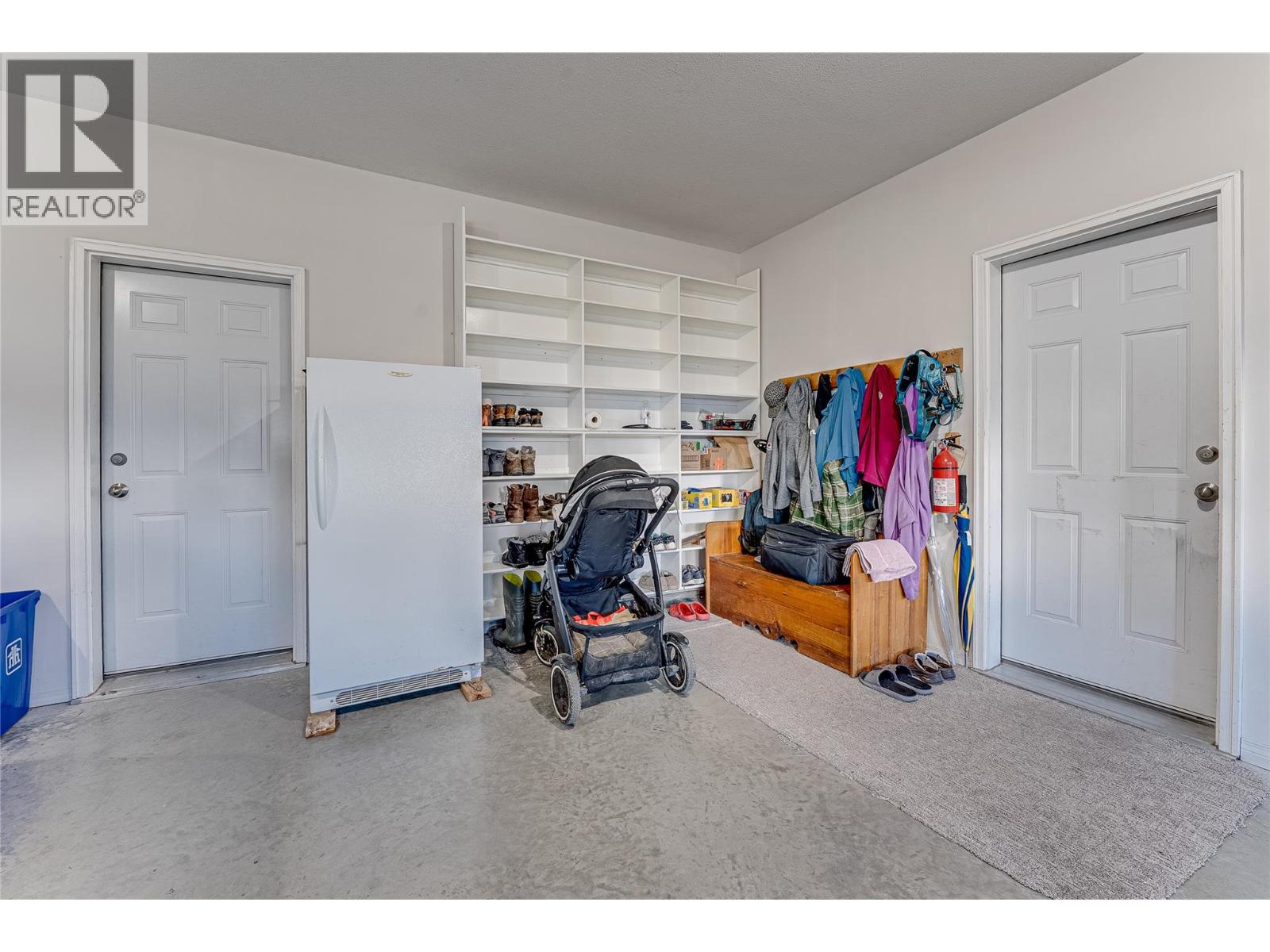 6656 Goose Lake Road, Vernon