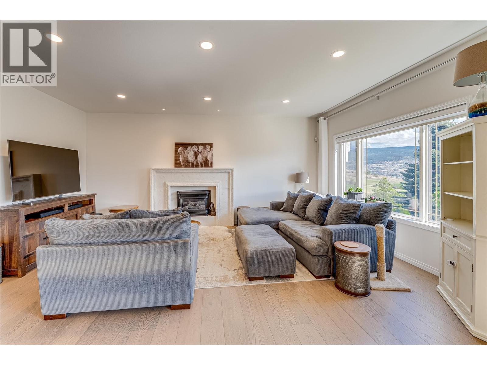 6656 Goose Lake Road, Vernon