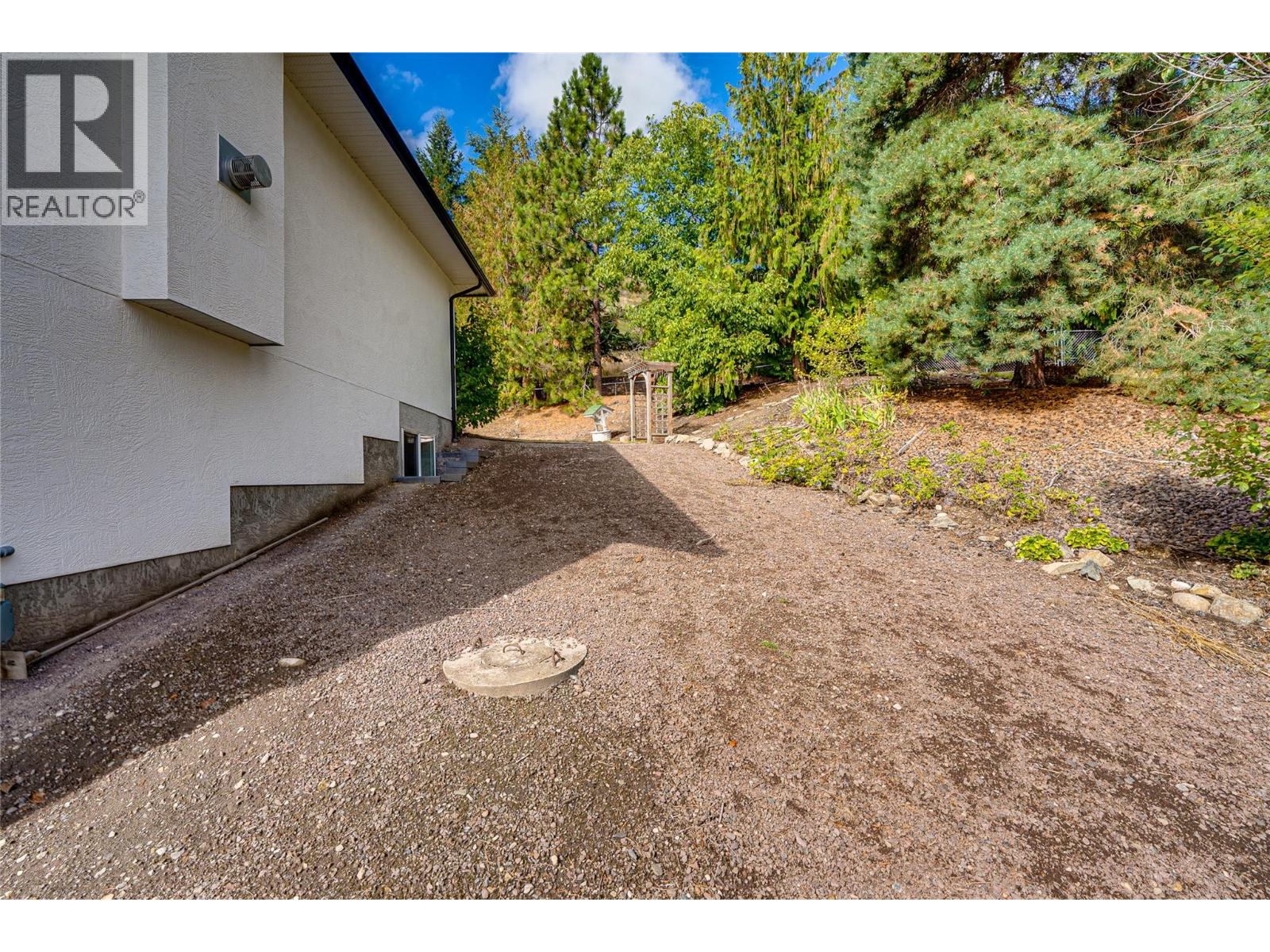 6656 Goose Lake Road, Vernon
