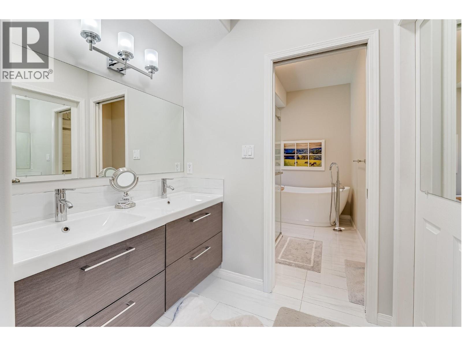 6656 Goose Lake Road, Vernon