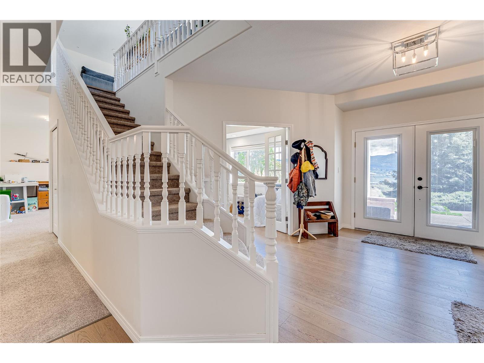 6656 Goose Lake Road, Vernon