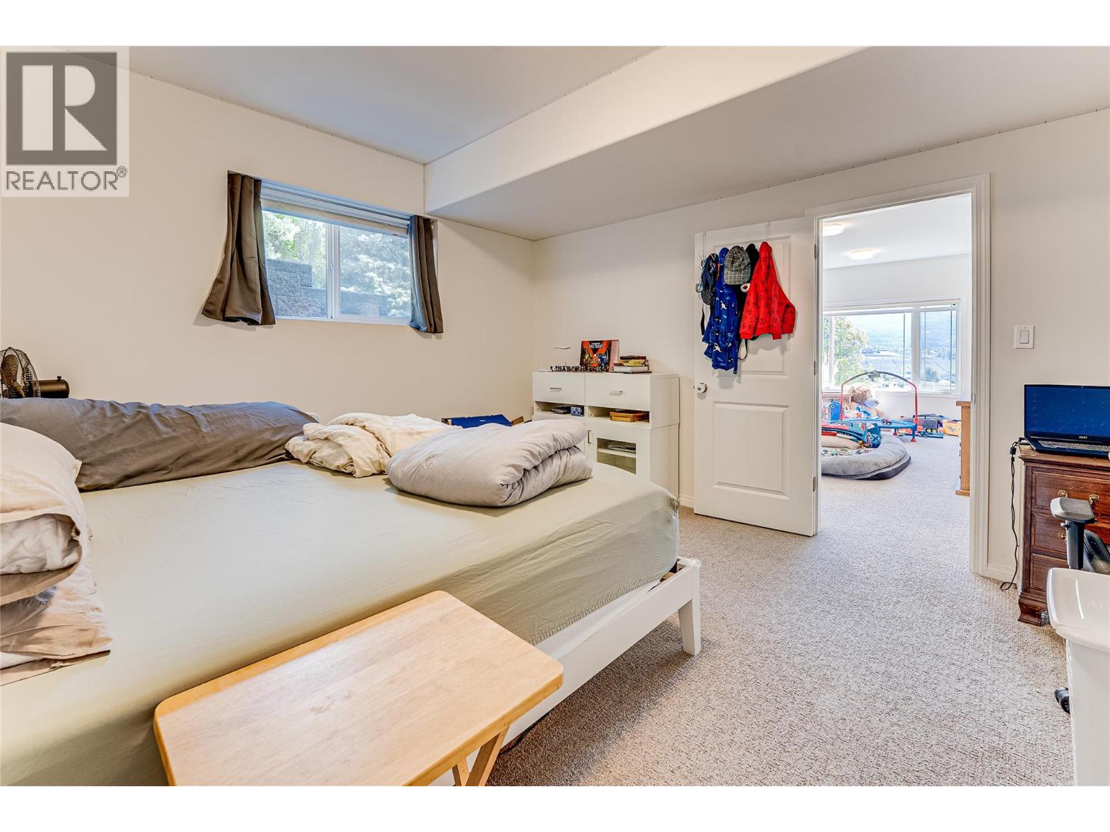 6656 Goose Lake Road, Vernon