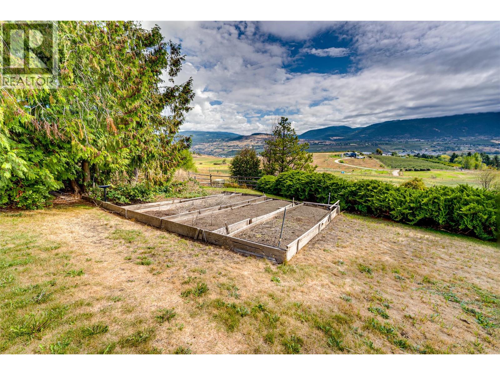 6656 Goose Lake Road, Vernon