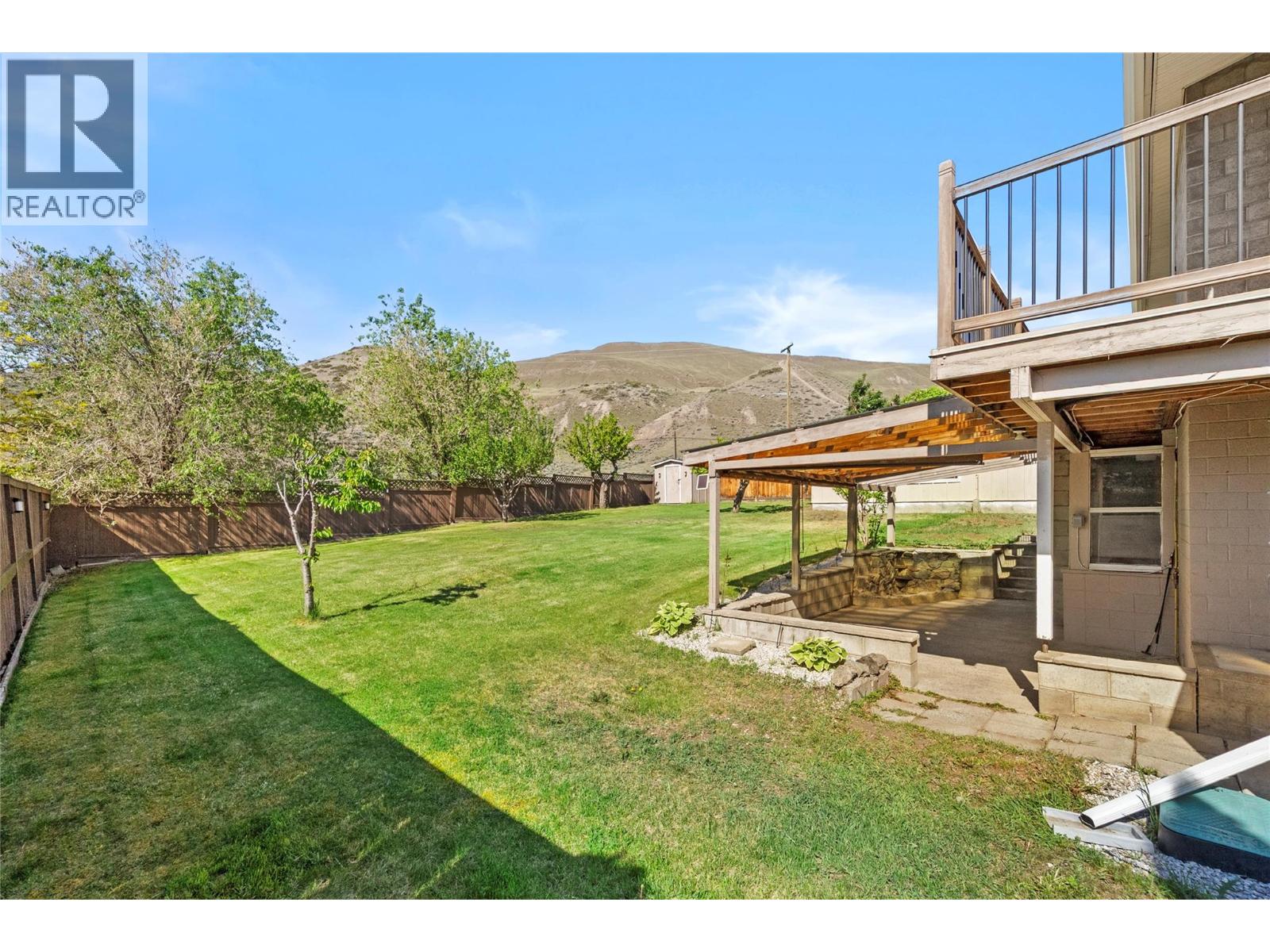 803 Cariboo Crescent - 42