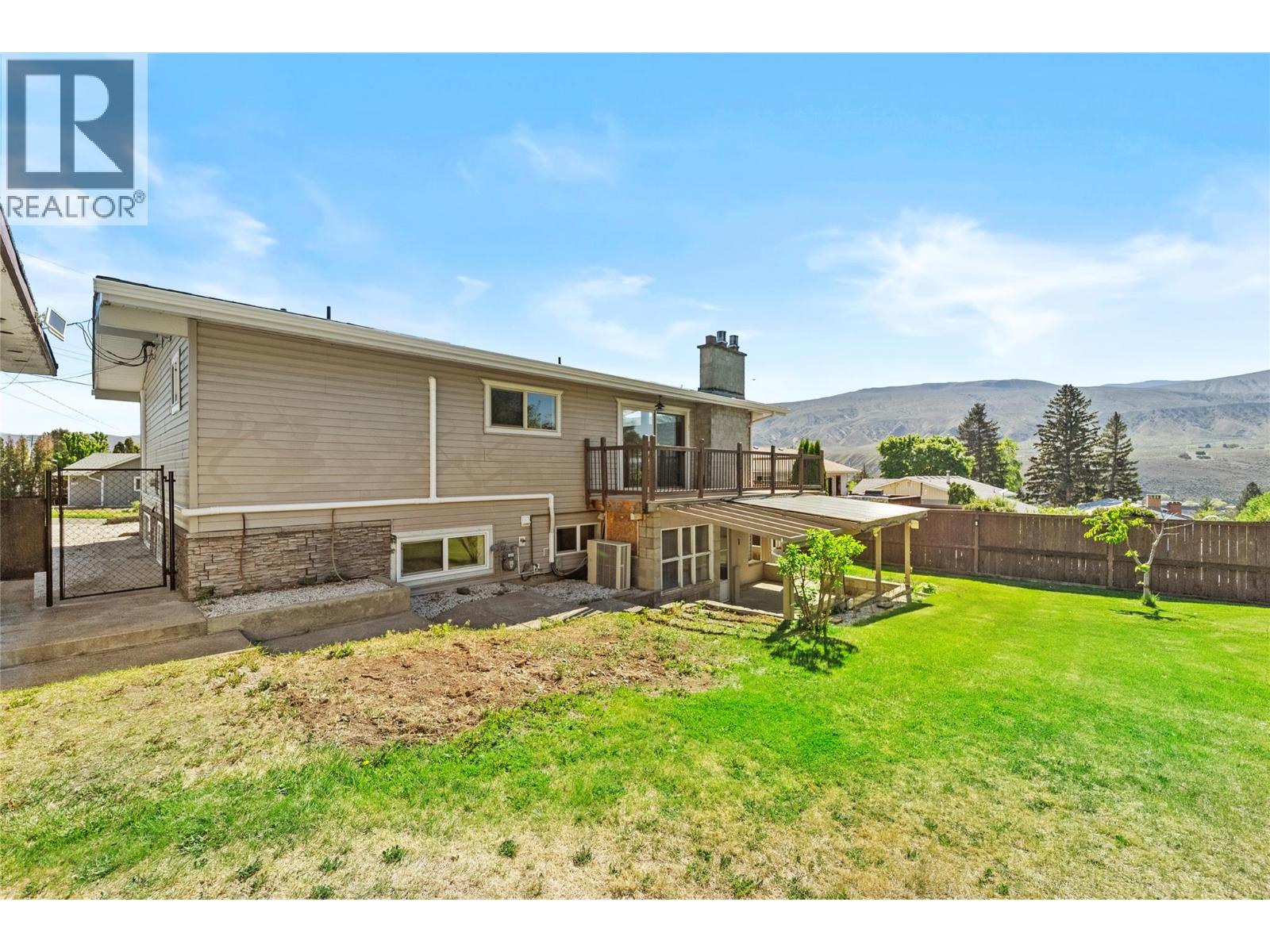 803 Cariboo Crescent - 47