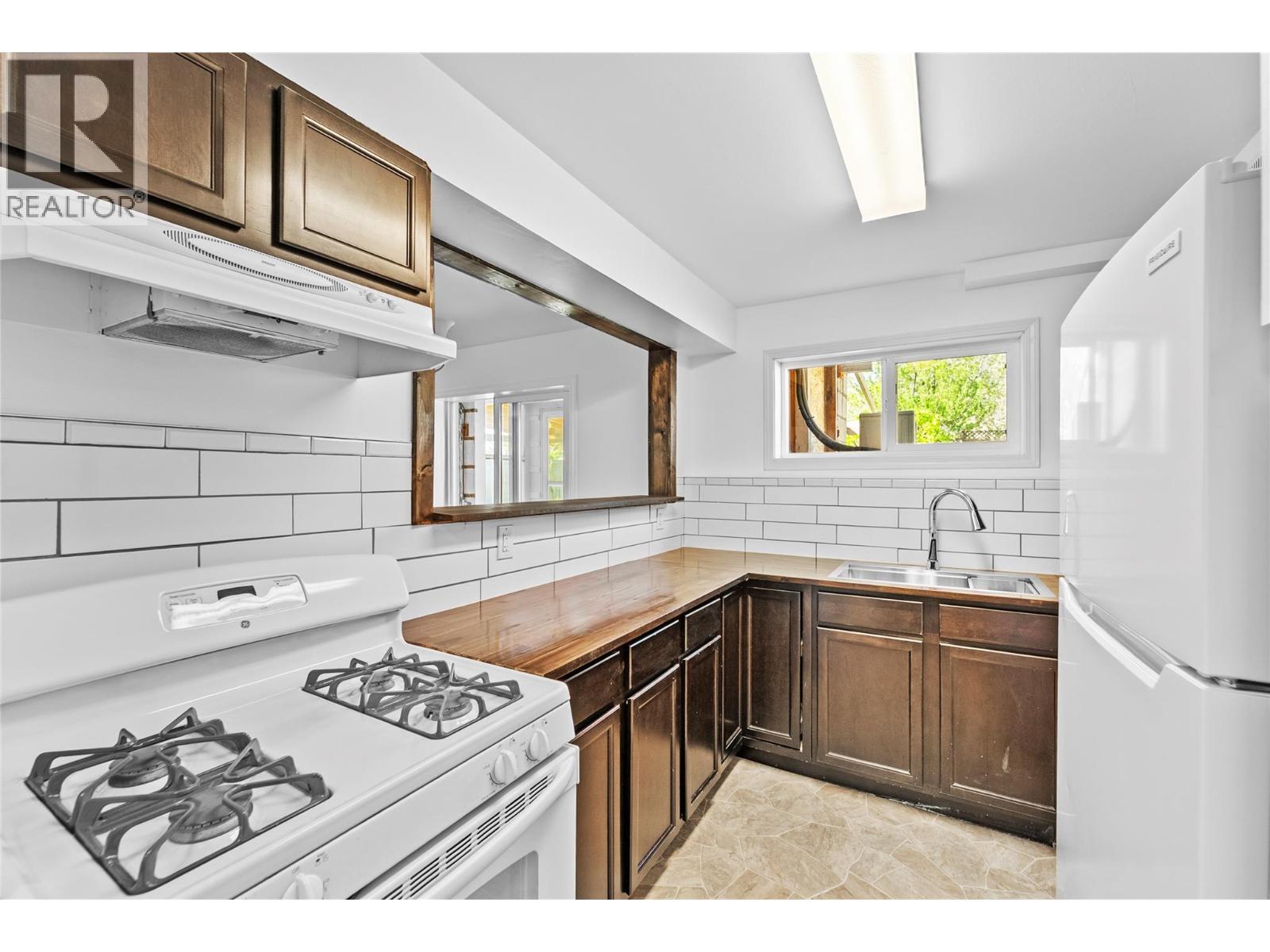 803 Cariboo Crescent - Image 20