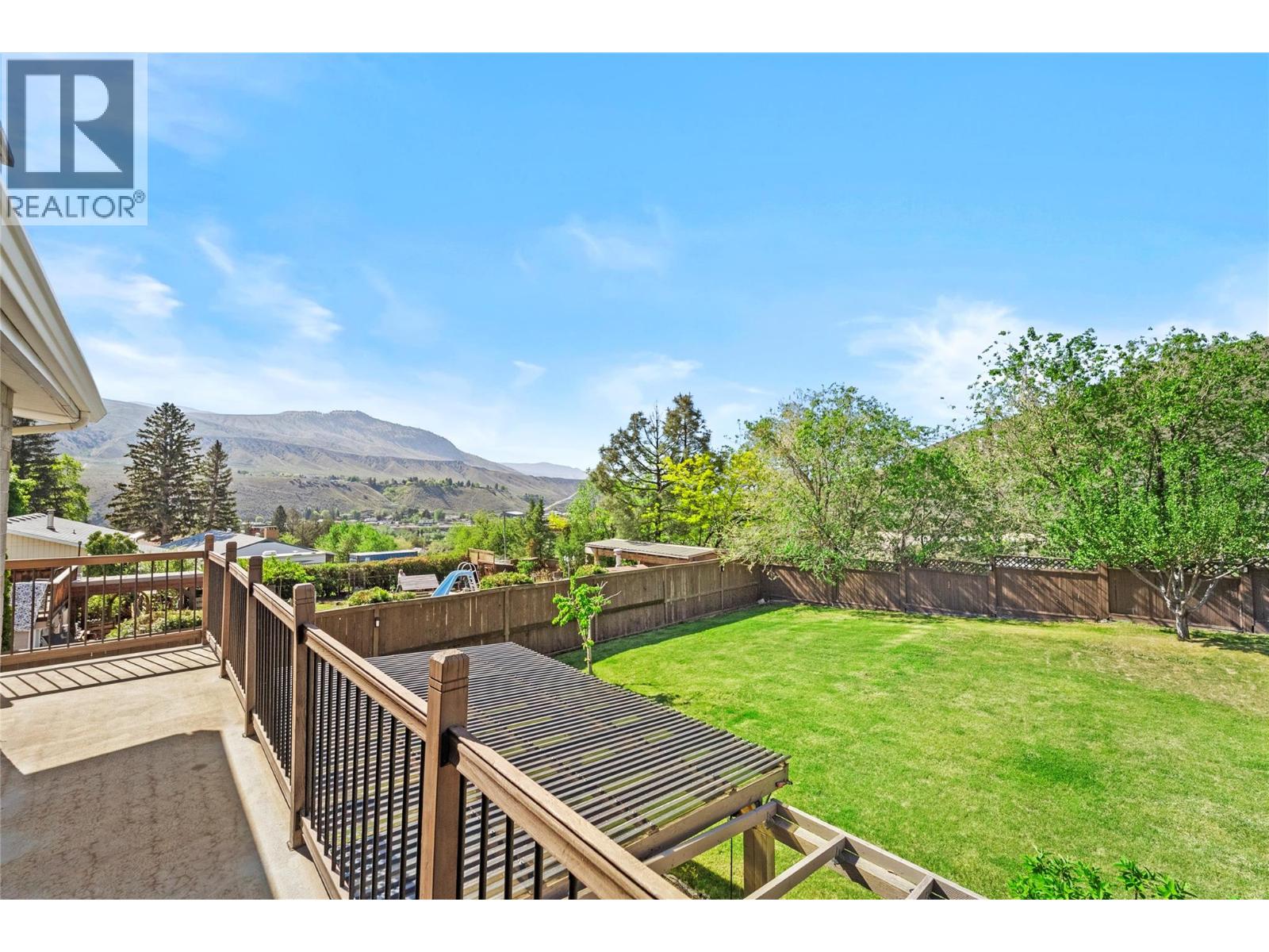 803 Cariboo Crescent - 49