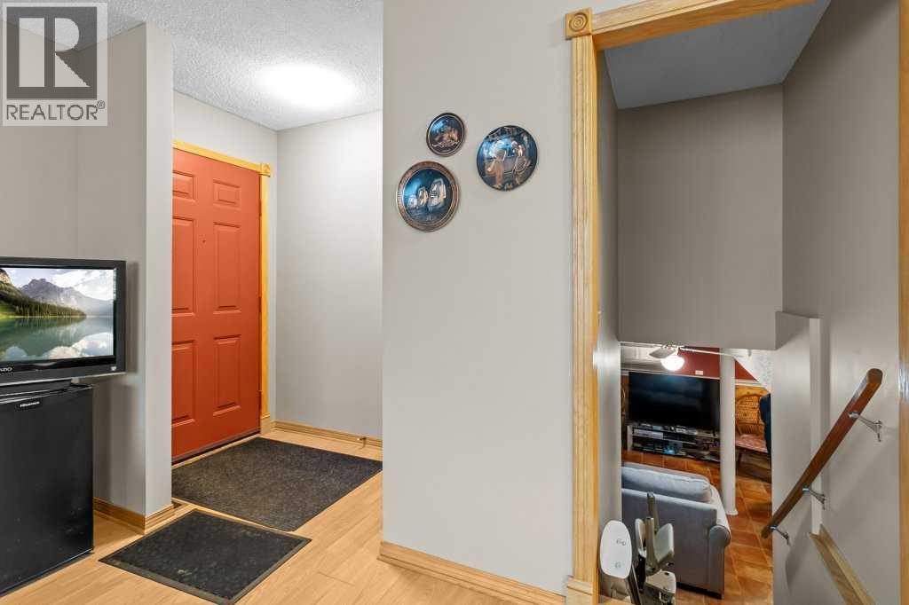 Listing photo – 46 Meadowview Close, Sylvan Lake