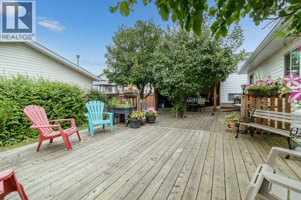 Listing photo – 46 Meadowview Close, Sylvan Lake