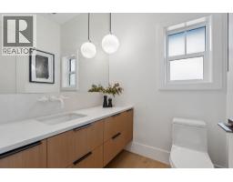 1234 E 19th Avenue, Vancouver, BC V5V1L3 Photo 13