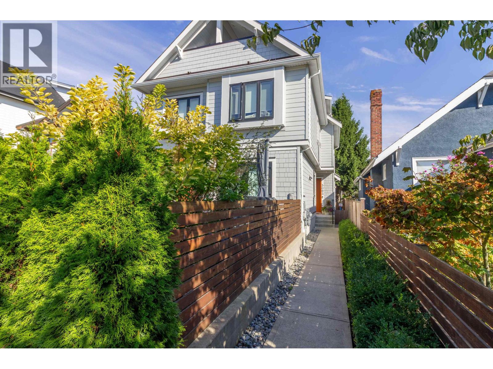 3063 GRAVELEY STREET, Vancouver — photo 1