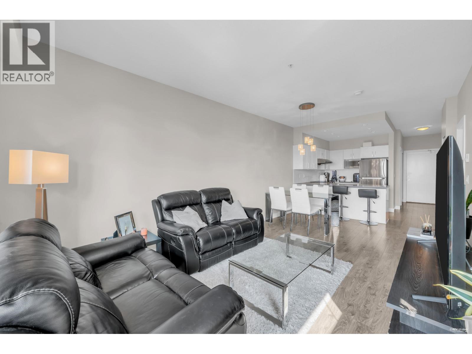 2201 963 CHARLAND AVENUE, Coquitlam