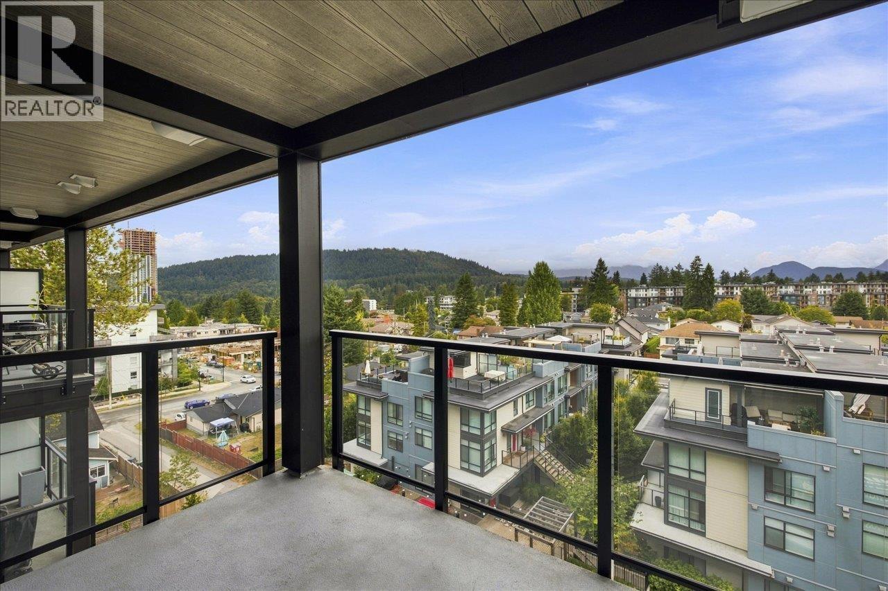 601 707 COMO LAKE AVENUE, Coquitlam
