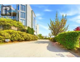 304 48 Richmond Street, New Westminster, BC V3L5P4 Photo 32