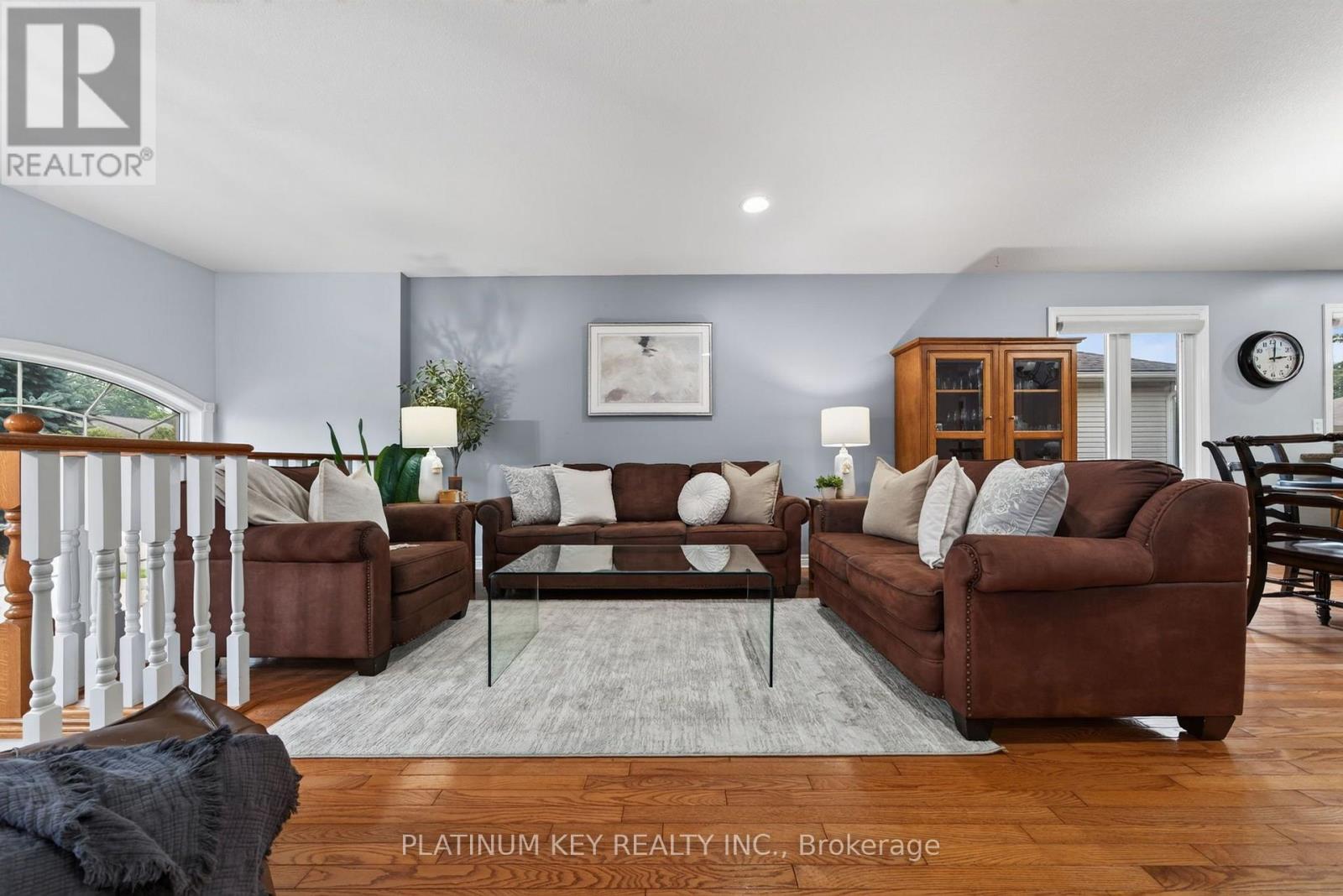 22 RIDGE STREET - 4