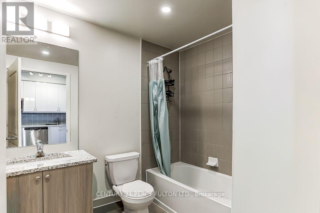 #1110 38 ANNIE CRAIG DRIVE - 13