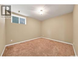 715 Bellmont Court, Saskatoon, SK S7V1K7 Photo 35