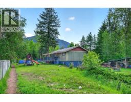 1050 Scott Drive, Clearwater, BC V0E1N2 Photo 38