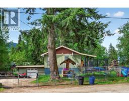 1050 Scott Drive, Clearwater, BC V0E1N2 Photo 52