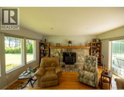 6230 Storey's Beach Rd, Port Hardy, BC V0N2P0 Photo 19