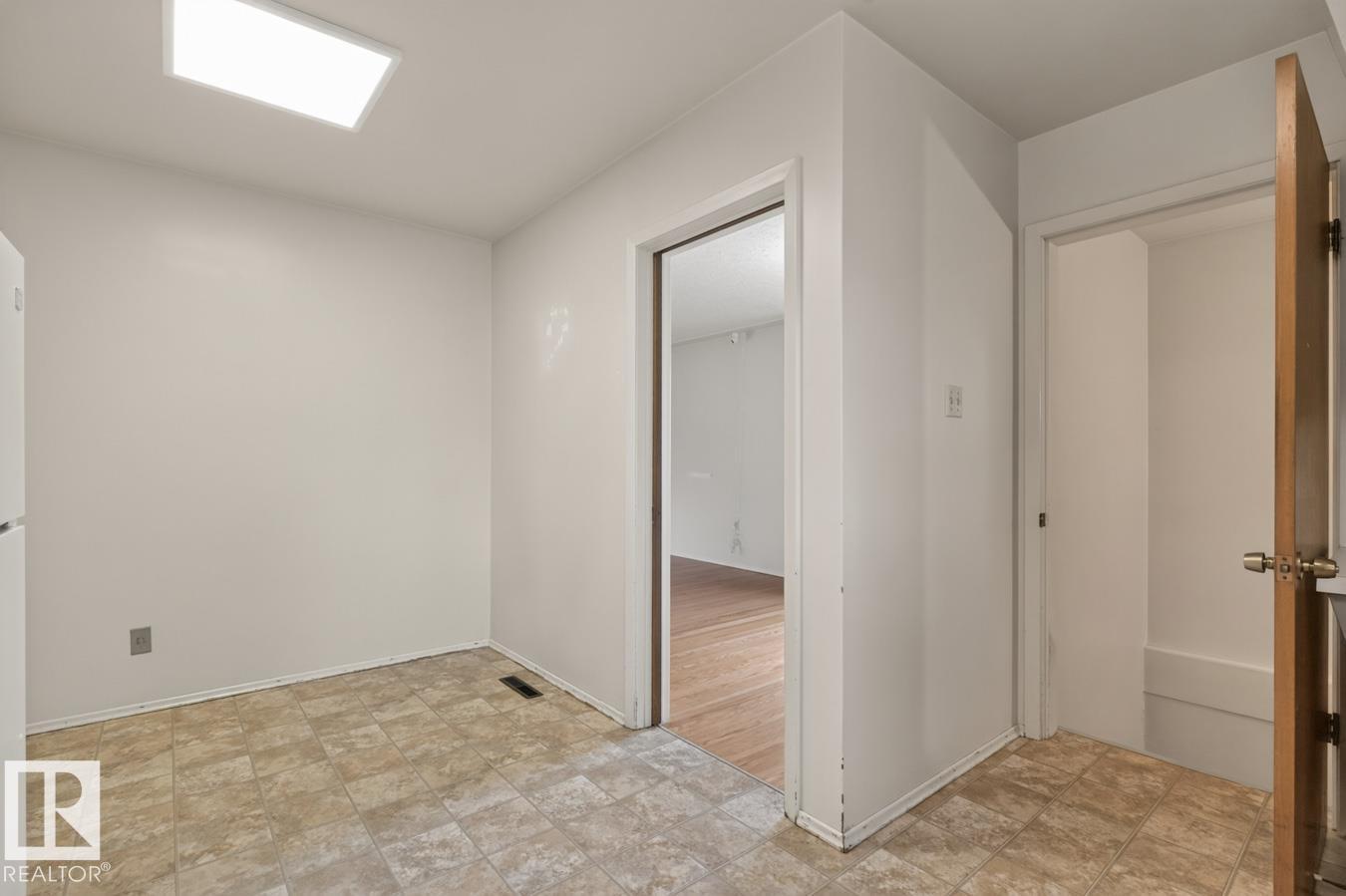 12424 77 ST NW - 16