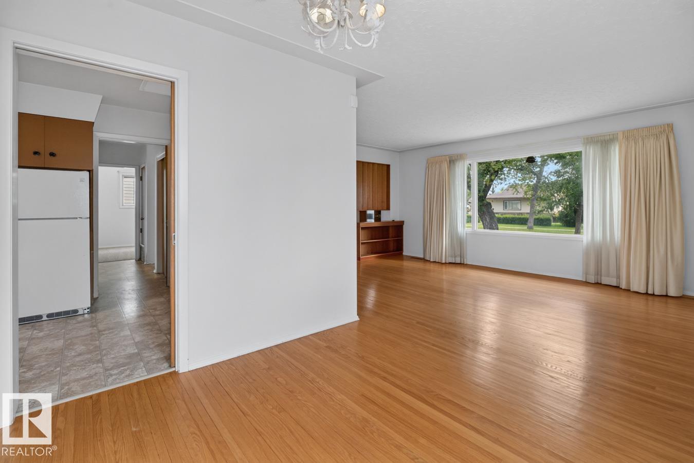 12424 77 ST NW - Image 18