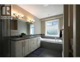 3554 Collingwood Dr, Nanoose Bay, BC V9P9G4 Photo 29