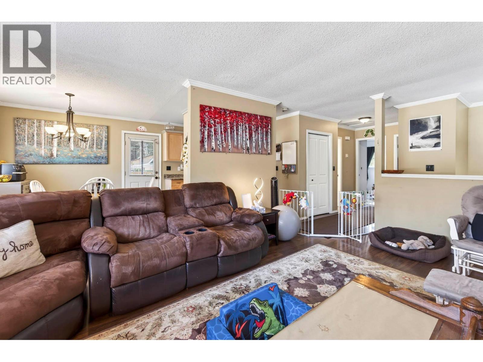 509 Clearwater Valley Road, Clearwater