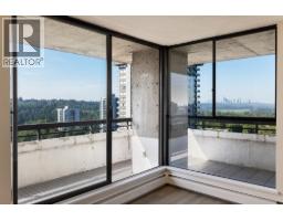 1906 3771 Bartlett Court, Burnaby, BC V3J7G8 Photo 11