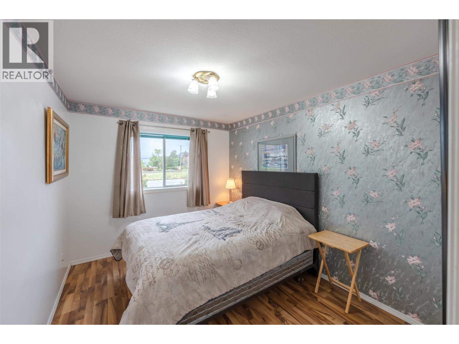 #5 980 CEDAR Street - 18