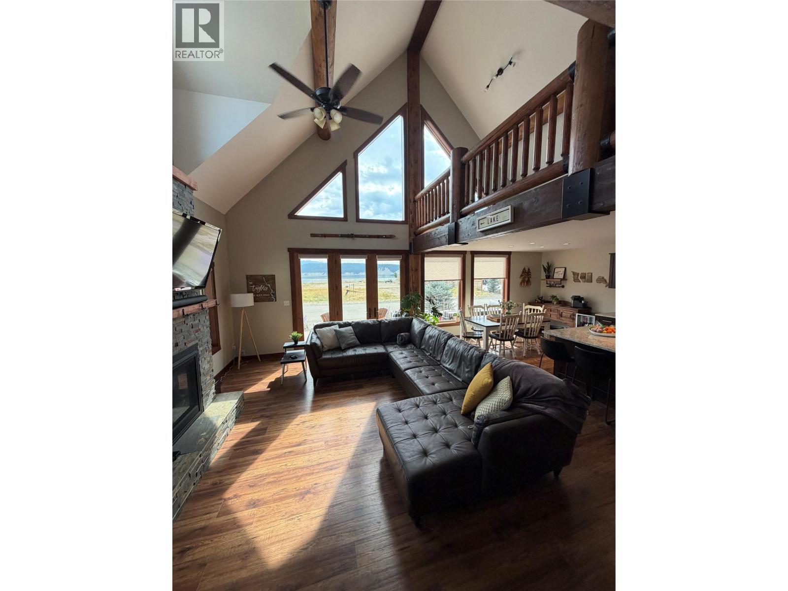 1671 KOOCANUSA LAKE Drive - 8