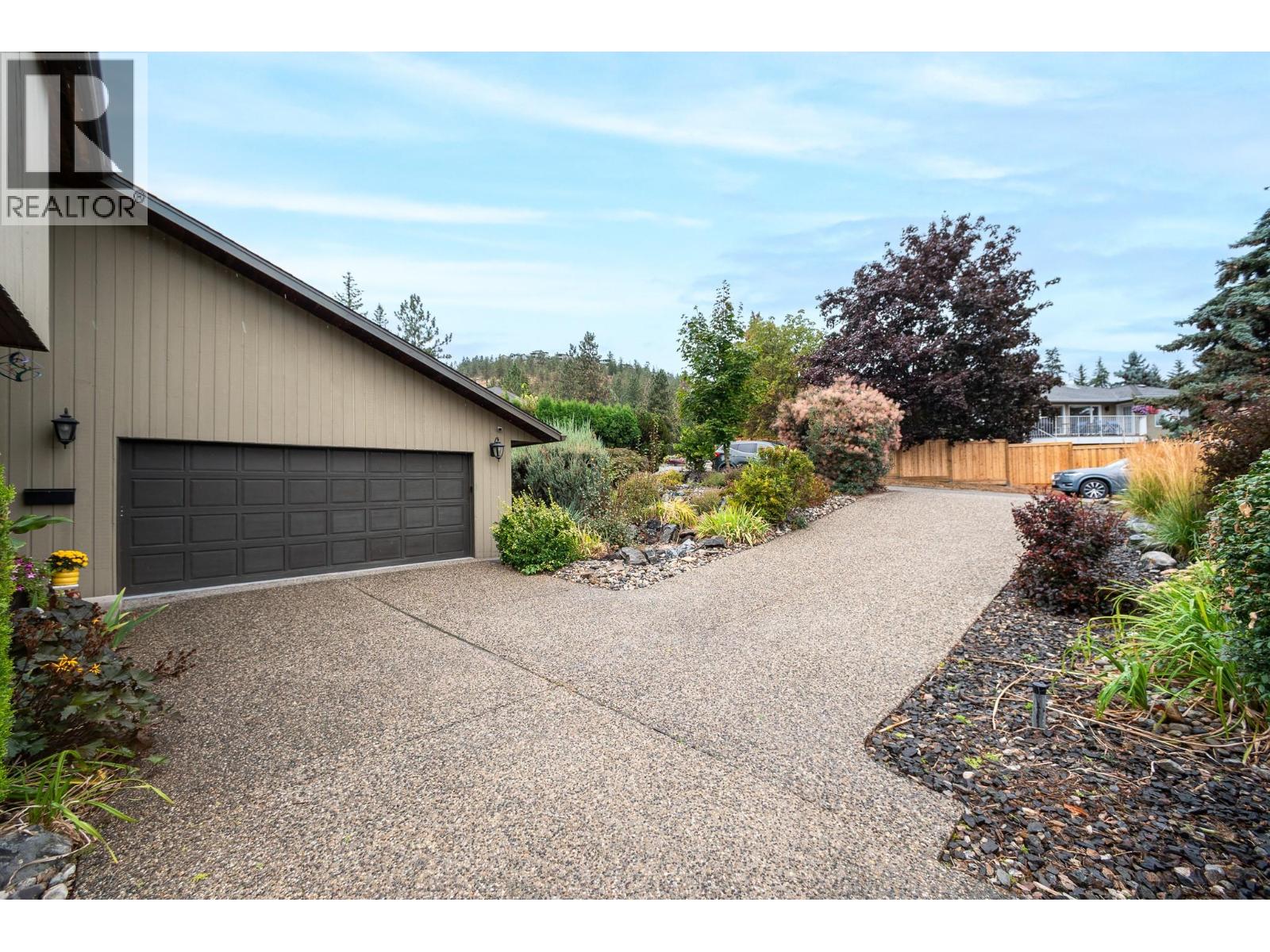  771 Cassiar Court, Kelowna