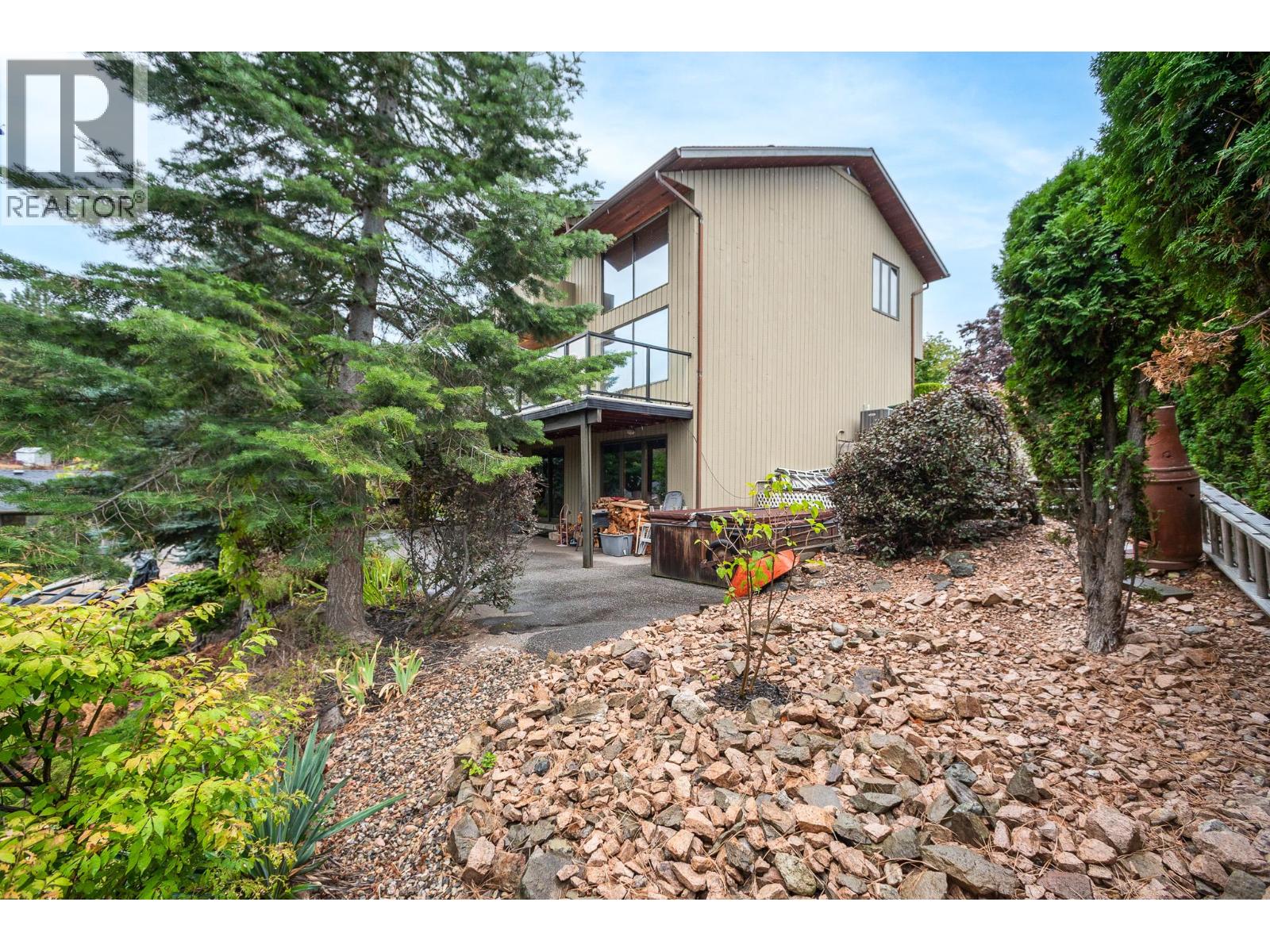  771 Cassiar Court, Kelowna