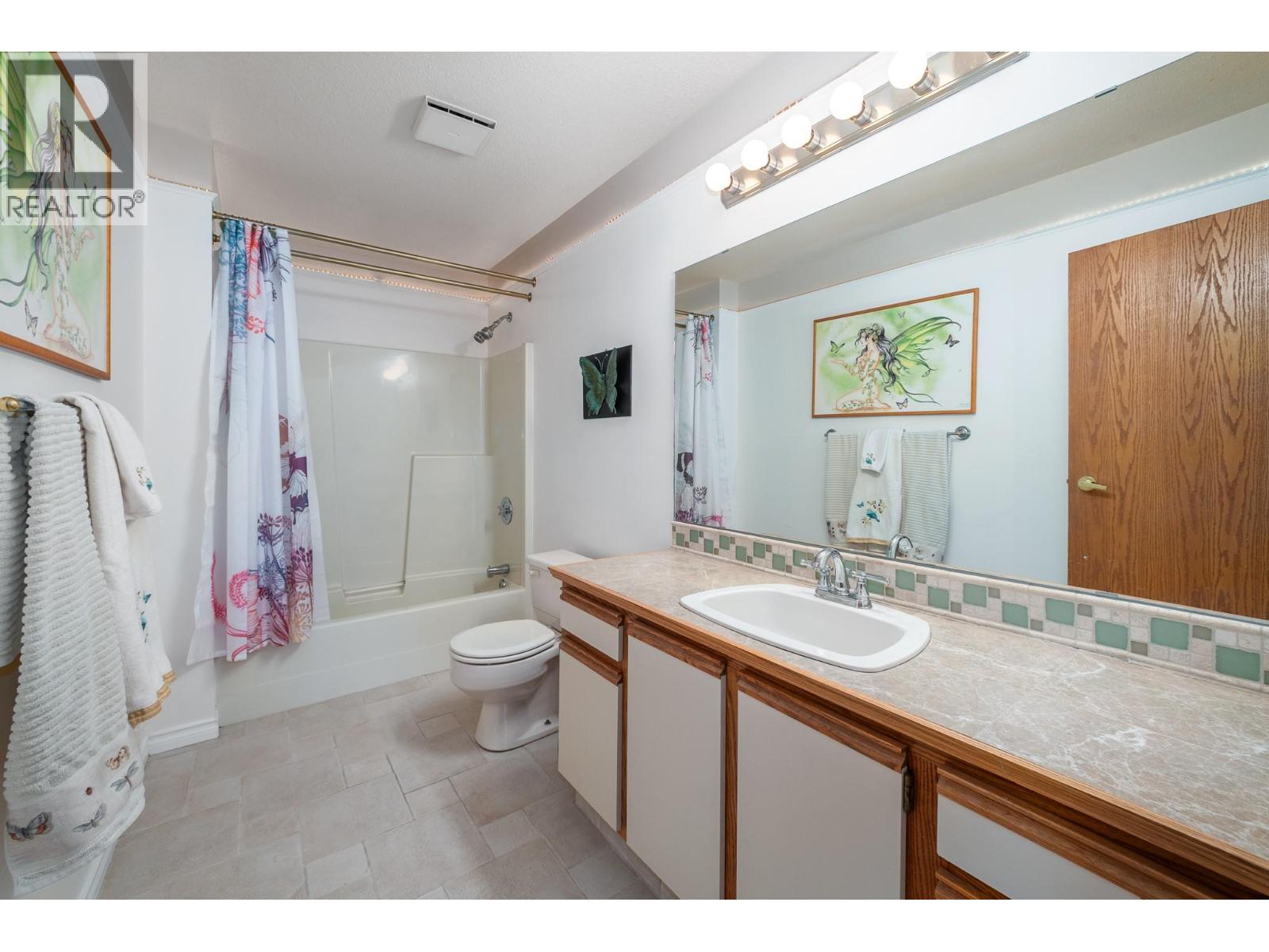  771 Cassiar Court, Kelowna