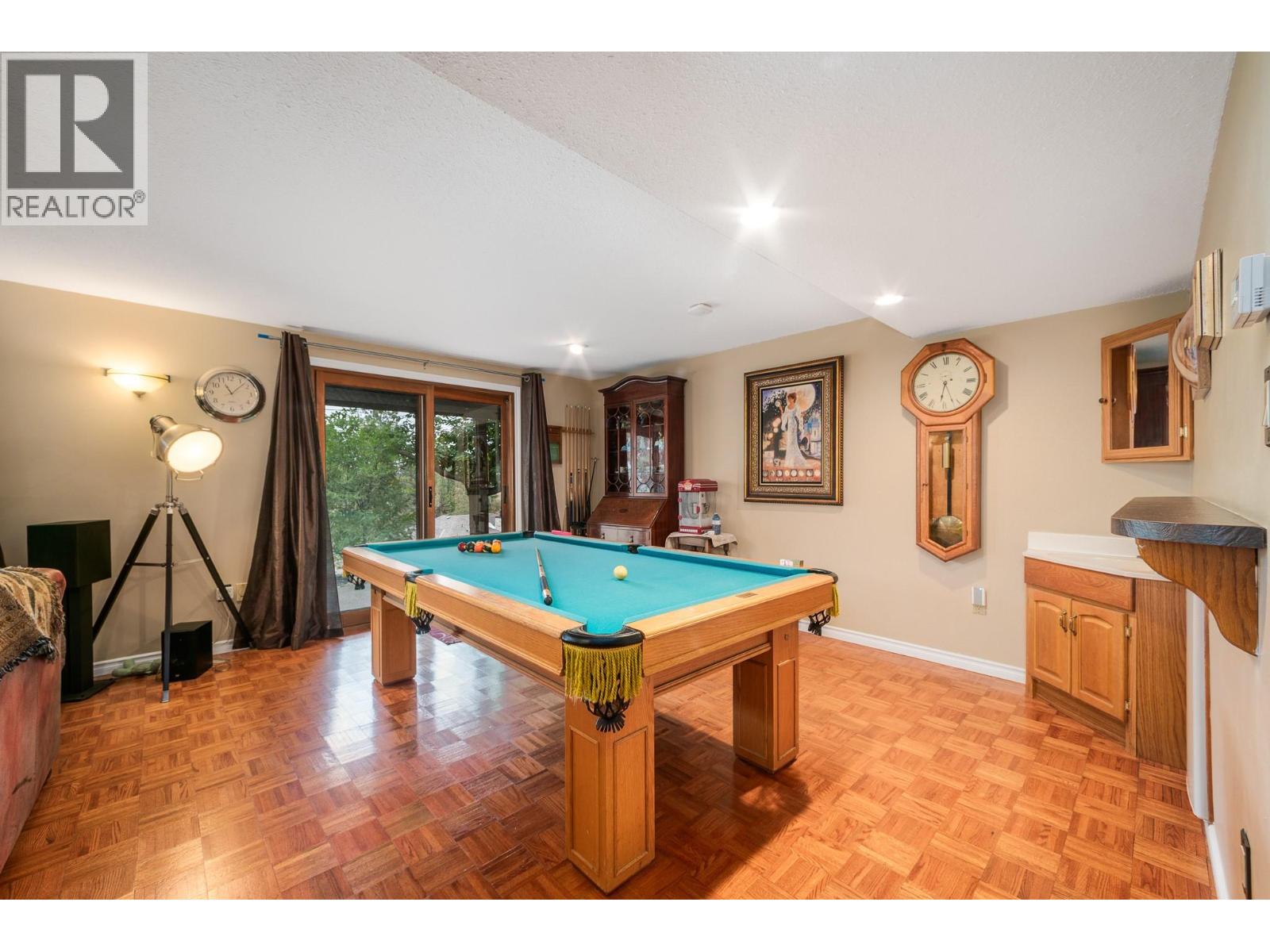  771 Cassiar Court, Kelowna