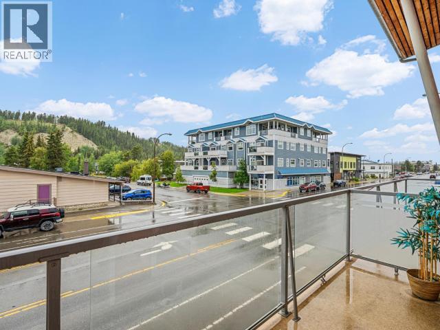 2-4069 4TH AVENUE - Image 15
