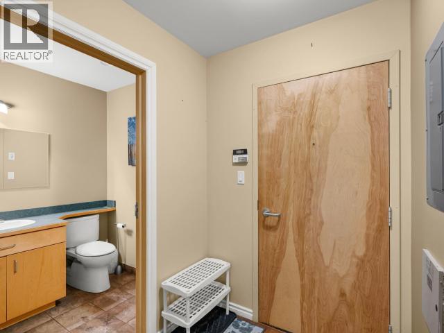 2-4069 4TH AVENUE, Whitehorse — photo 5