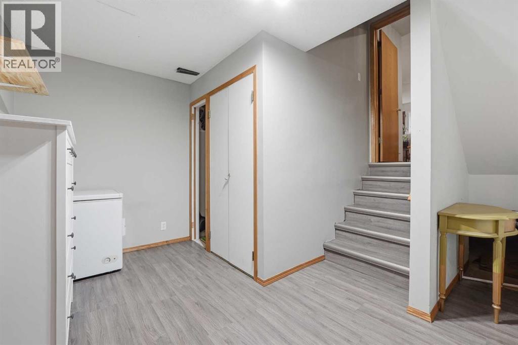 Listing photo – 37 Sunrise Crescent, Blackfalds