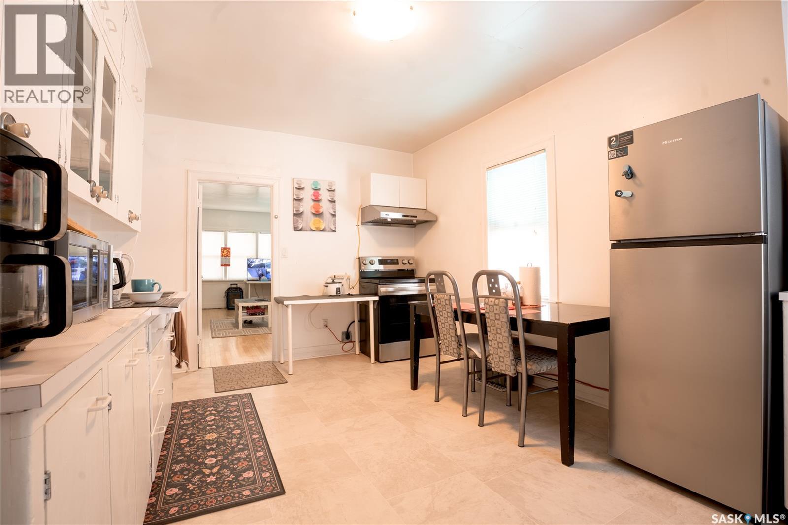 1903 Toronto STREET - 4