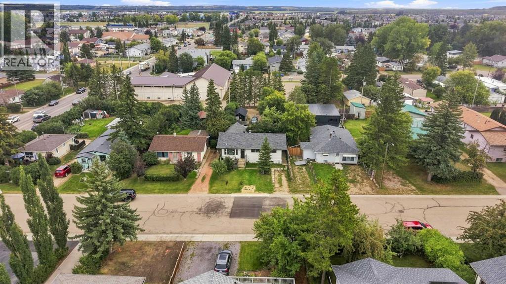 Listing photo – 4625 47 Street, Sylvan Lake