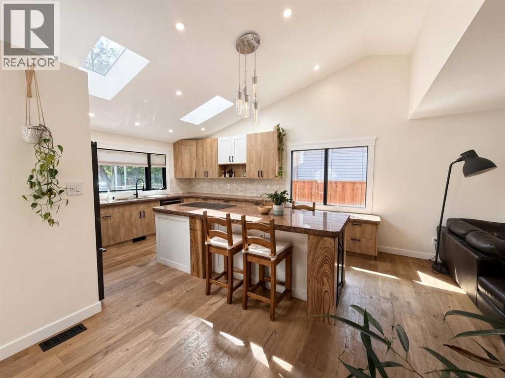 524 Willow Park Drive SE - 1