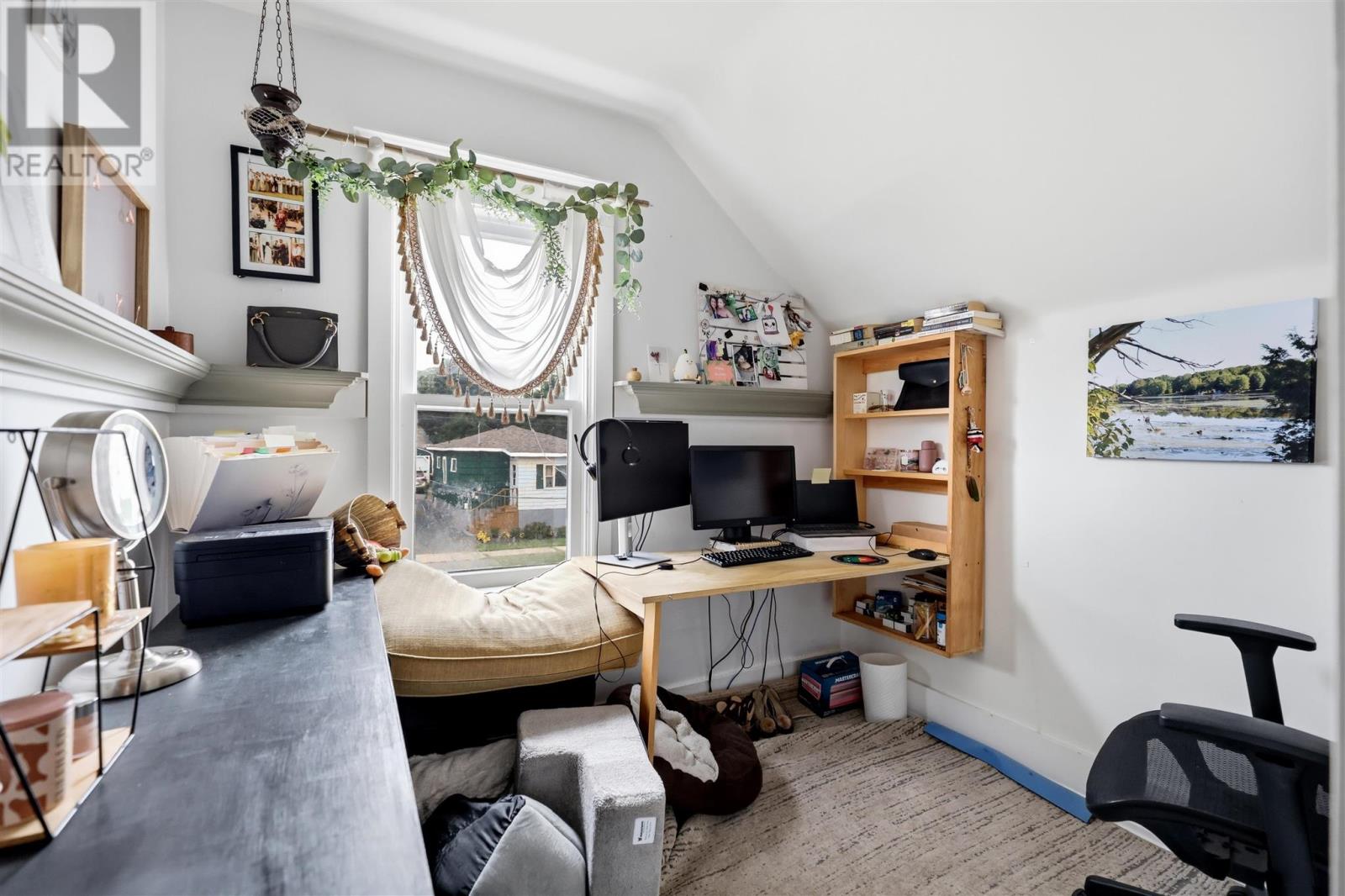 345 Wilson ST - Image 17