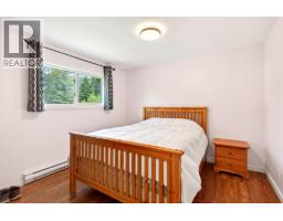 1256 Hern Road, Clearwater, BC V0E1N2 Photo 12