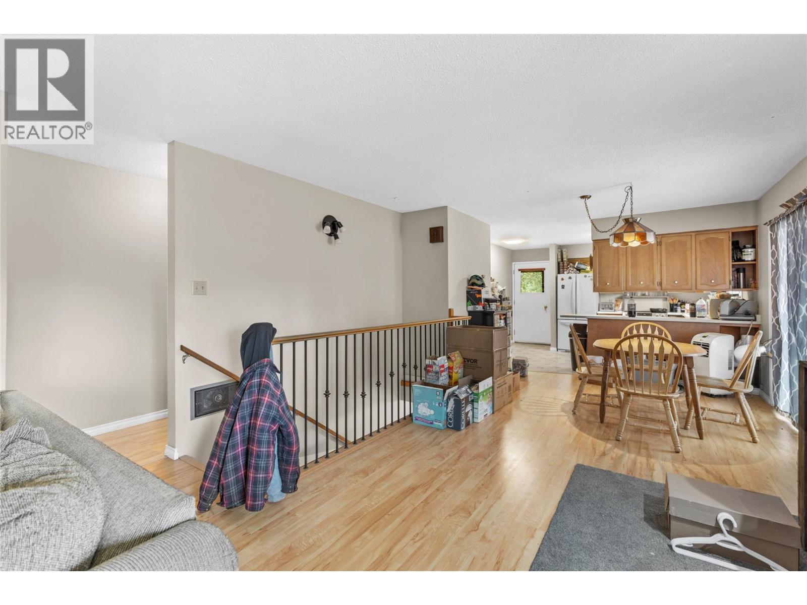 824 Barber Road, Clearwater
