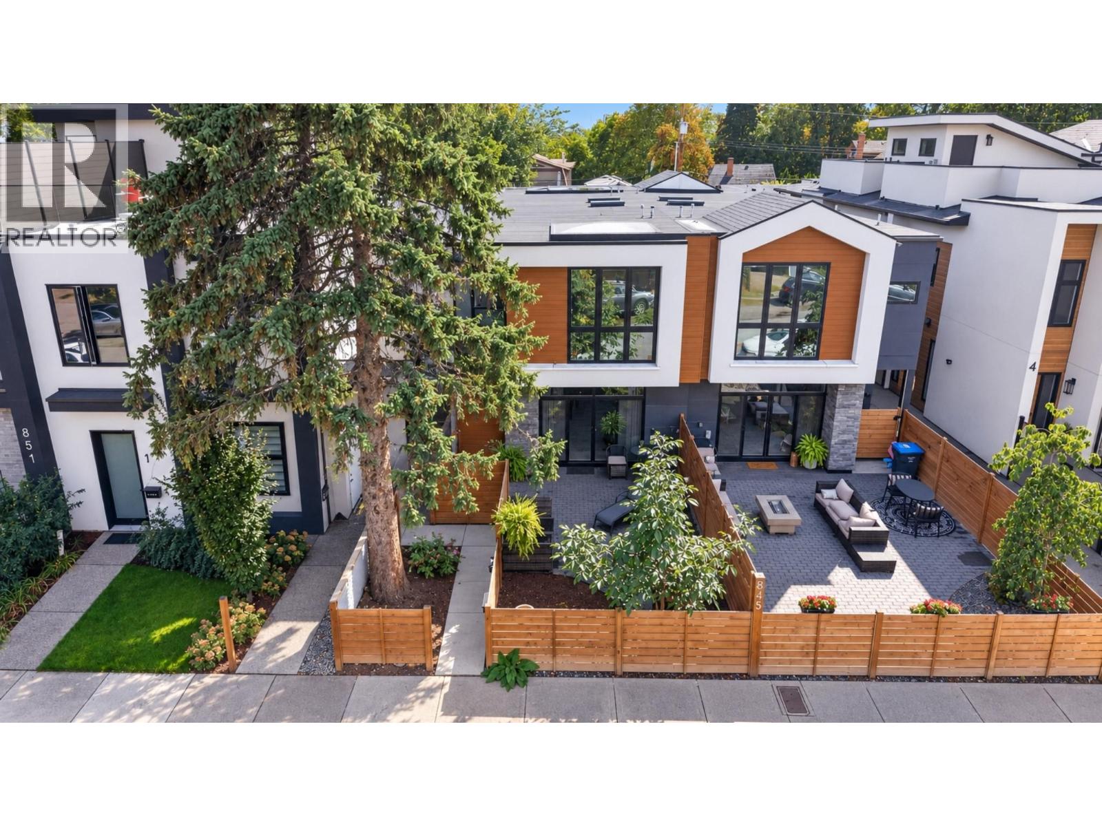 4 845 Lawson Avenue, Kelowna