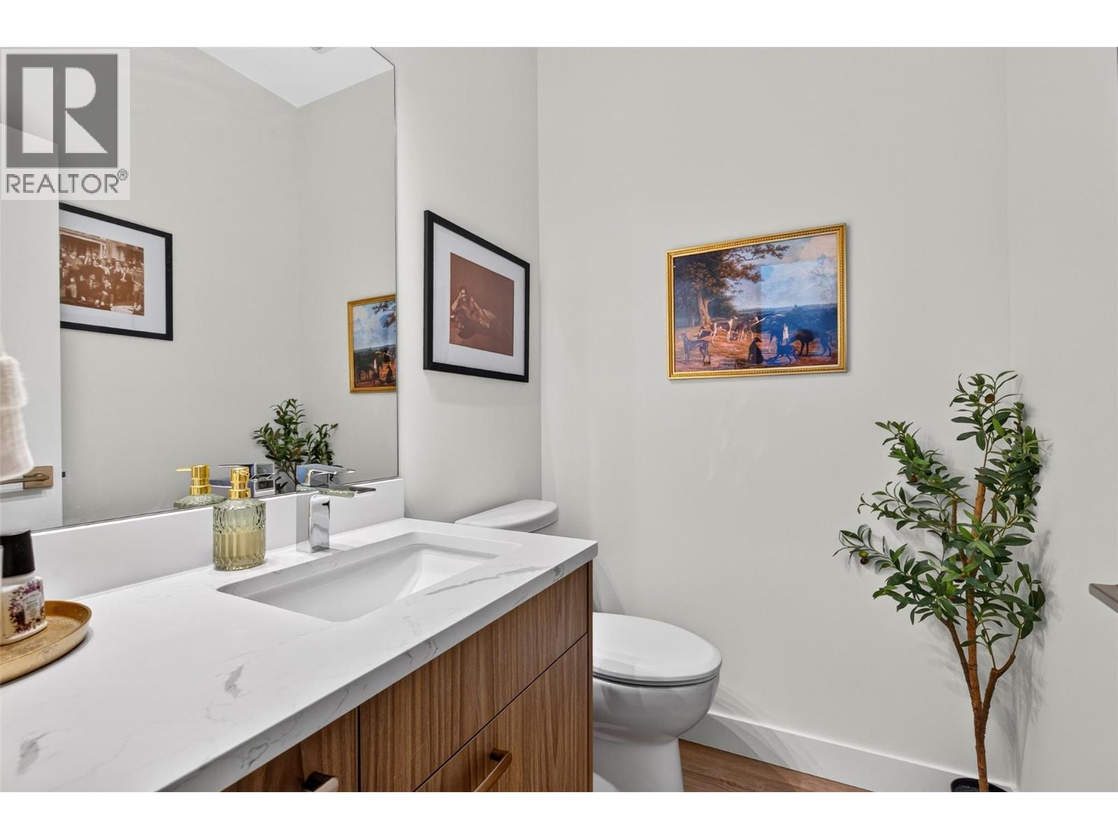 4 845 Lawson Avenue, Kelowna