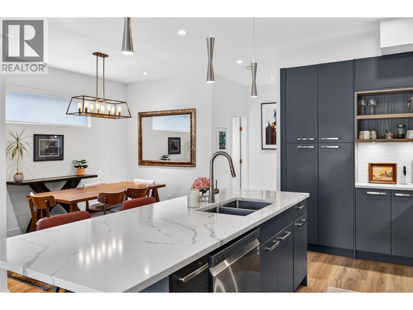 4 845 Lawson Avenue, Kelowna
