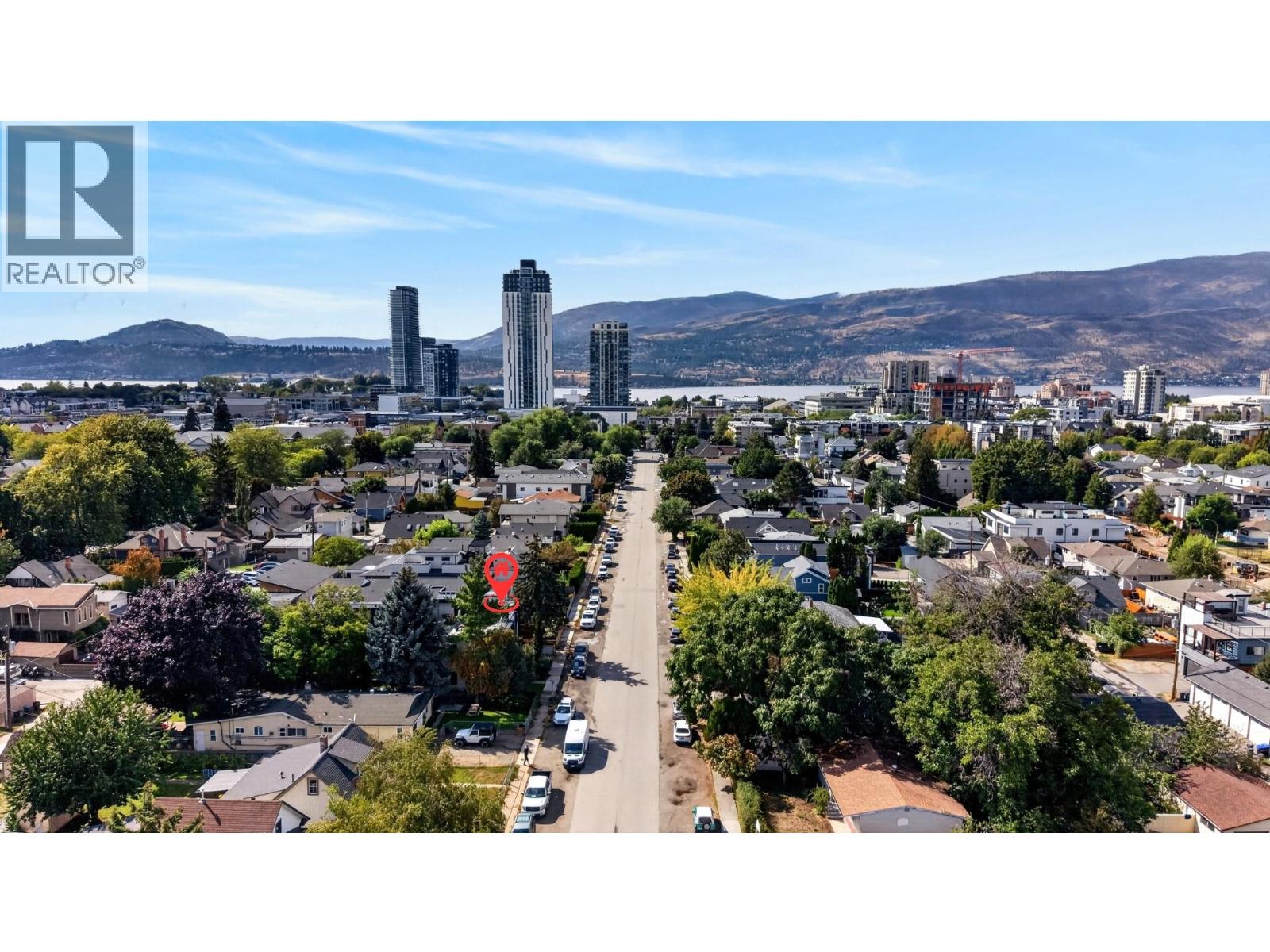 #4 845 Lawson Avenue - 32